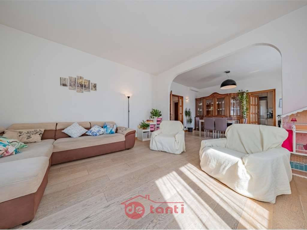 appartamento in vendita a Chiavenna in zona Bette