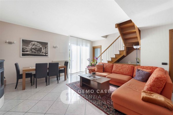 appartamento in vendita a Chiavenna in zona Bette