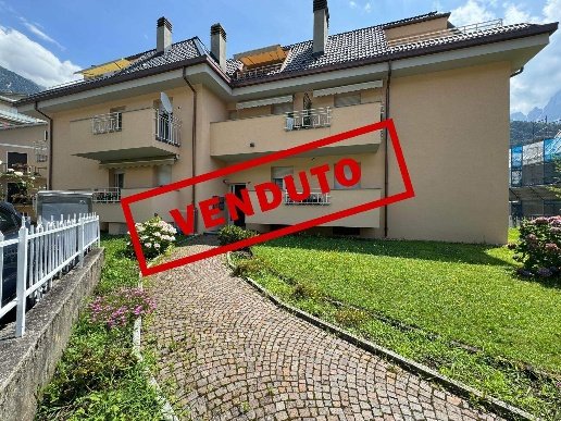 appartamento in vendita a Chiavenna in zona Bette
