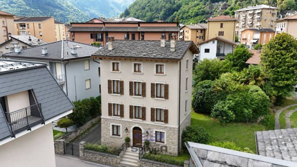 casa indipendente in vendita a Chiavenna in zona Bette