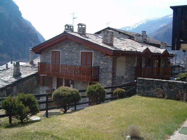 appartamento in vendita a Chiesa in Valmalenco