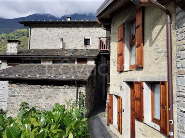 appartamento in vendita a Chiesa in Valmalenco