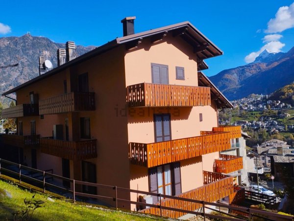 appartamento in vendita a Chiesa in Valmalenco