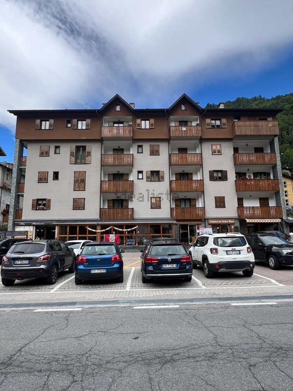 appartamento in vendita a Chiesa in Valmalenco