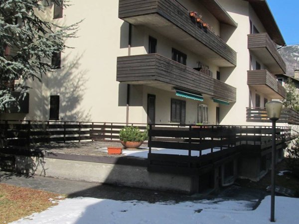 appartamento in vendita a Chiesa in Valmalenco