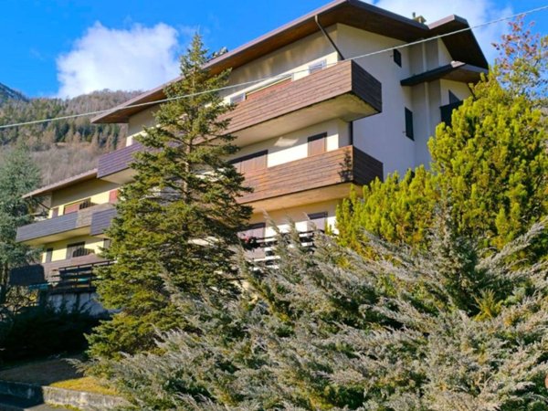appartamento in vendita a Chiesa in Valmalenco
