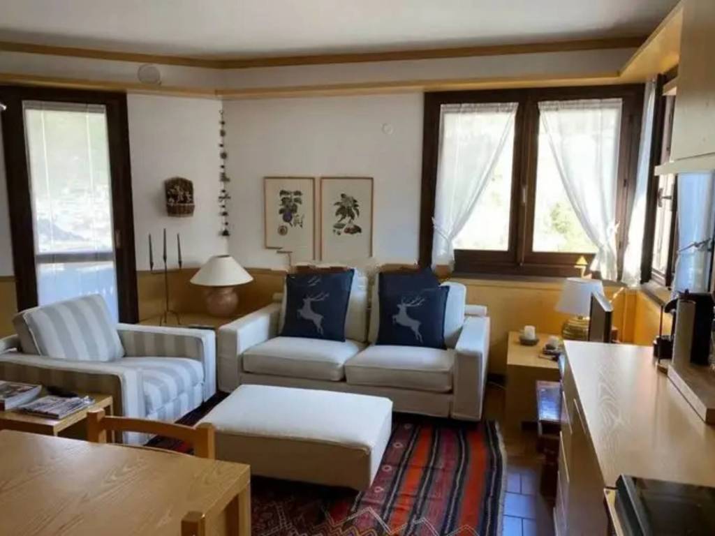 appartamento in vendita a Chiesa in Valmalenco