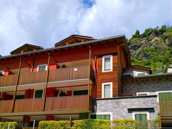 appartamento in vendita a Chiesa in Valmalenco