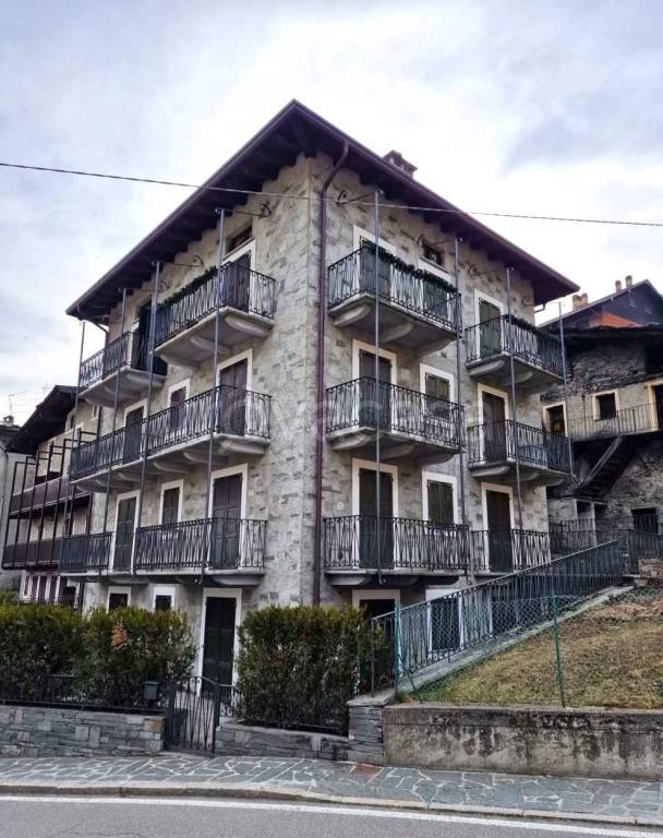 appartamento in vendita a Chiesa in Valmalenco