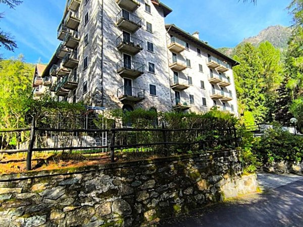 appartamento in vendita a Chiesa in Valmalenco