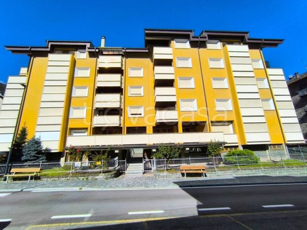 appartamento in vendita a Chiesa in Valmalenco