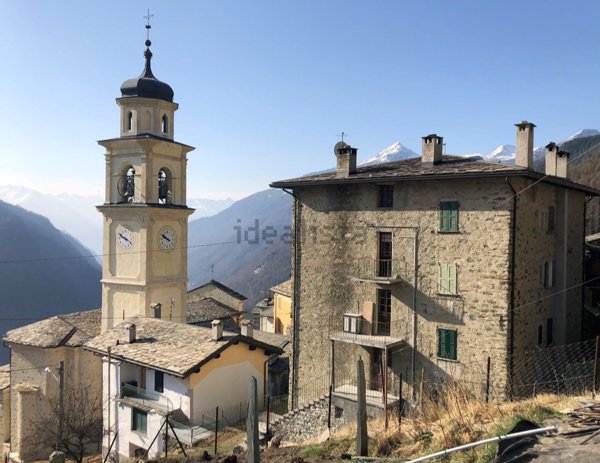 appartamento in vendita a Chiesa in Valmalenco in zona Primolo