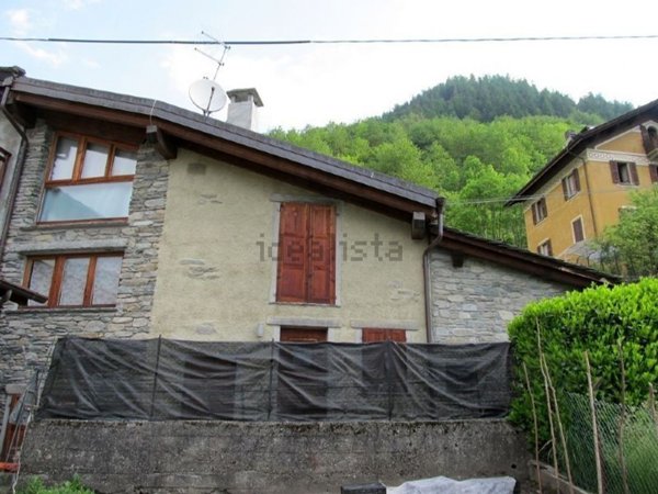 appartamento in vendita a Chiesa in Valmalenco in zona San Giuseppe