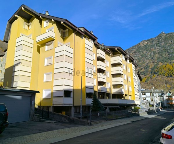 appartamento in vendita a Chiesa in Valmalenco