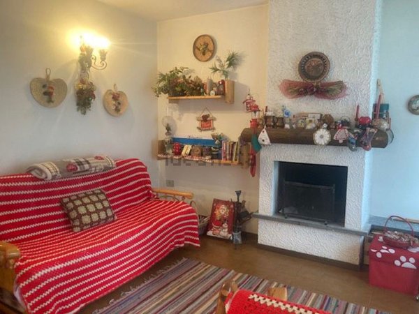 appartamento in vendita a Chiesa in Valmalenco