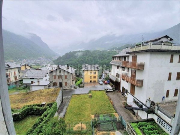 appartamento in vendita a Chiesa in Valmalenco
