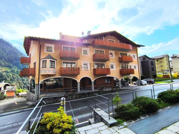 appartamento in vendita a Chiesa in Valmalenco