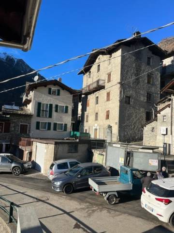 casa indipendente in vendita a Chiesa in Valmalenco