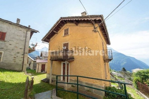pentavano in vendita a Chiesa in Valmalenco in zona Primolo