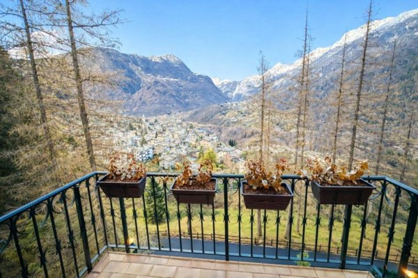 appartamento in vendita a Chiesa in Valmalenco