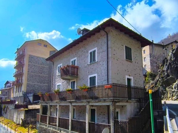 appartamento in vendita a Chiesa in Valmalenco
