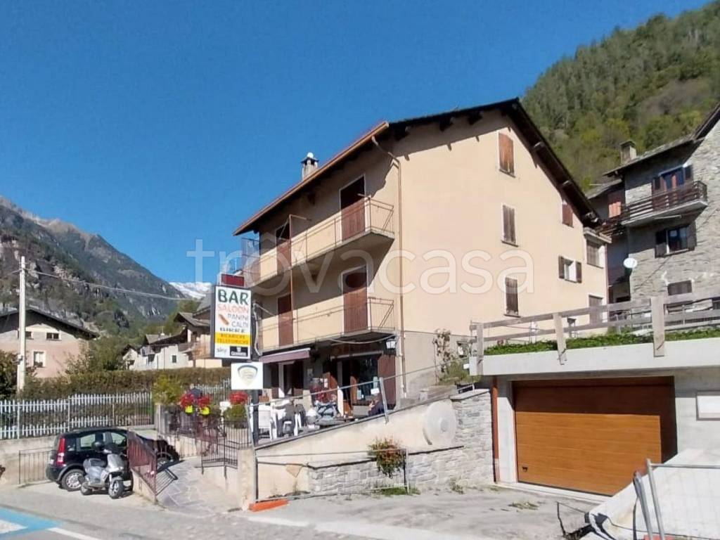 appartamento in vendita a Chiesa in Valmalenco