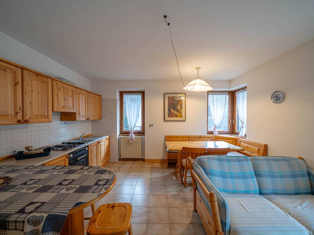 appartamento in vendita a Chiesa in Valmalenco