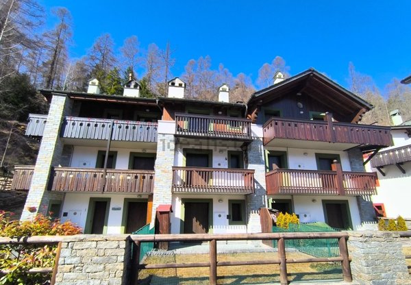 appartamento in vendita a Chiesa in Valmalenco