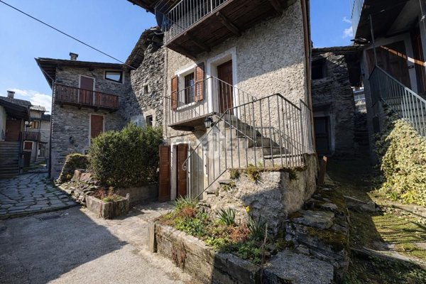 casa indipendente in vendita a Chiesa in Valmalenco