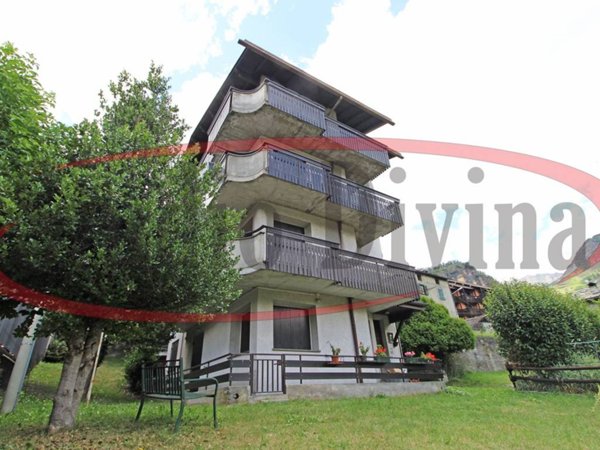 appartamento in vendita a Chiesa in Valmalenco