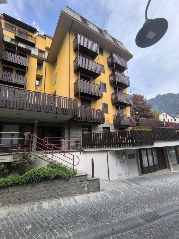 appartamento in vendita a Chiesa in Valmalenco