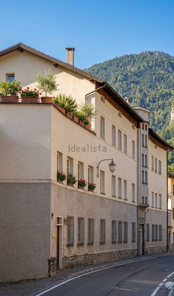 appartamento in vendita a Chiesa in Valmalenco