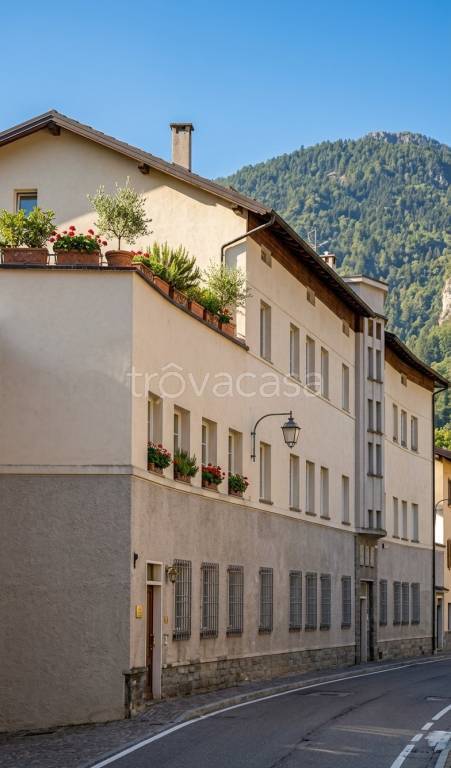 appartamento in vendita a Chiesa in Valmalenco