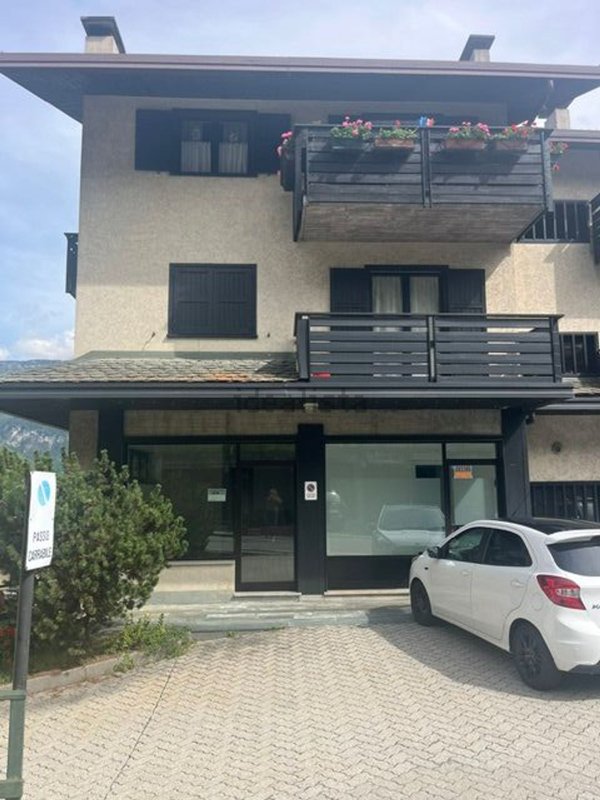 appartamento in vendita a Chiesa in Valmalenco