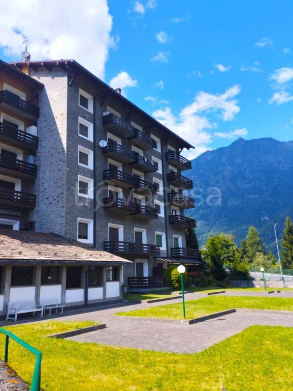 appartamento in vendita a Chiesa in Valmalenco