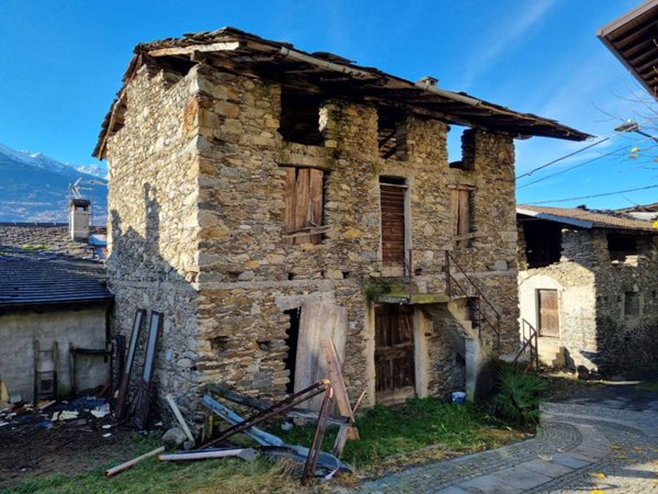 casa indipendente in vendita a Chiuro in zona Castionetto