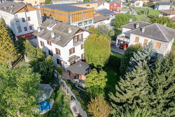 casa indipendente in vendita a Chiuro