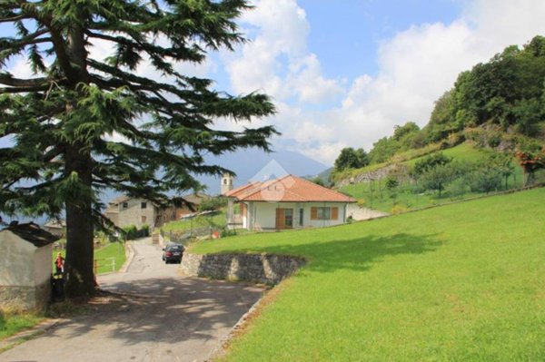 terreno edificabile in vendita a Civo in zona Caspano
