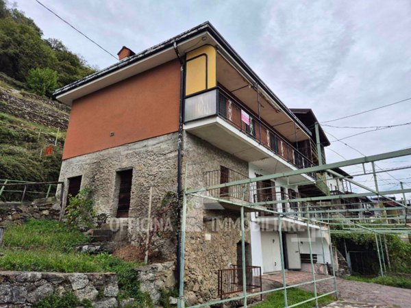 casa indipendente in vendita a Civo in zona Santa Croce