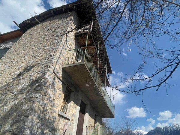 appartamento in vendita a Civo