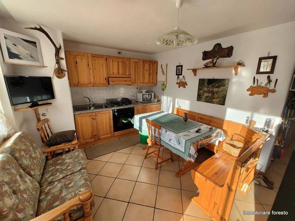 appartamento in vendita a Civo in zona Caspano