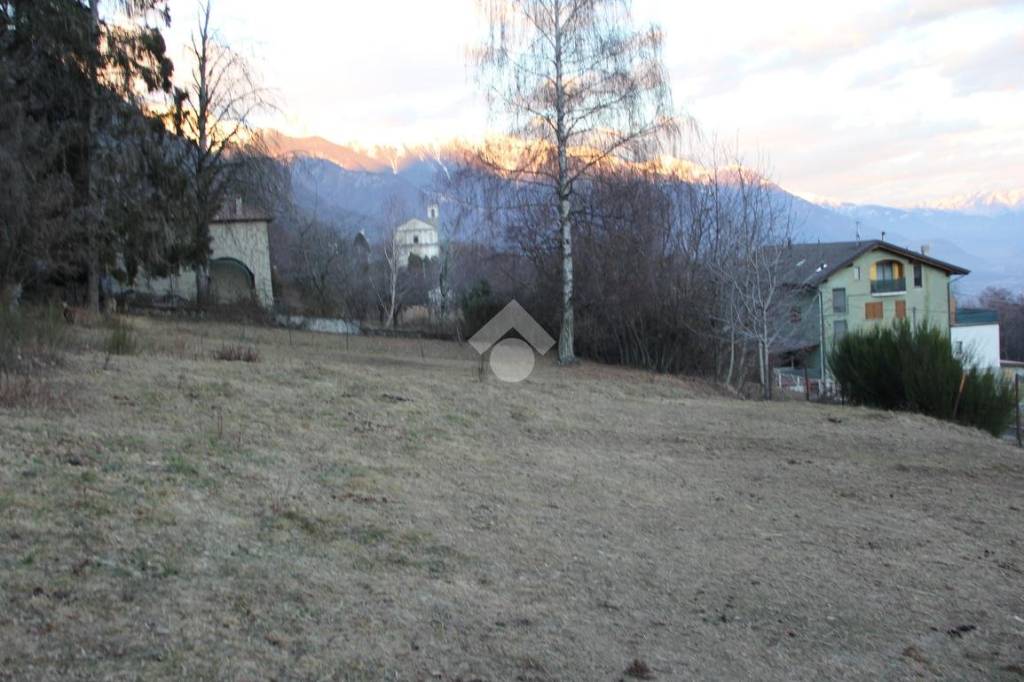 terreno edificabile in vendita a Civo in zona Roncaglia