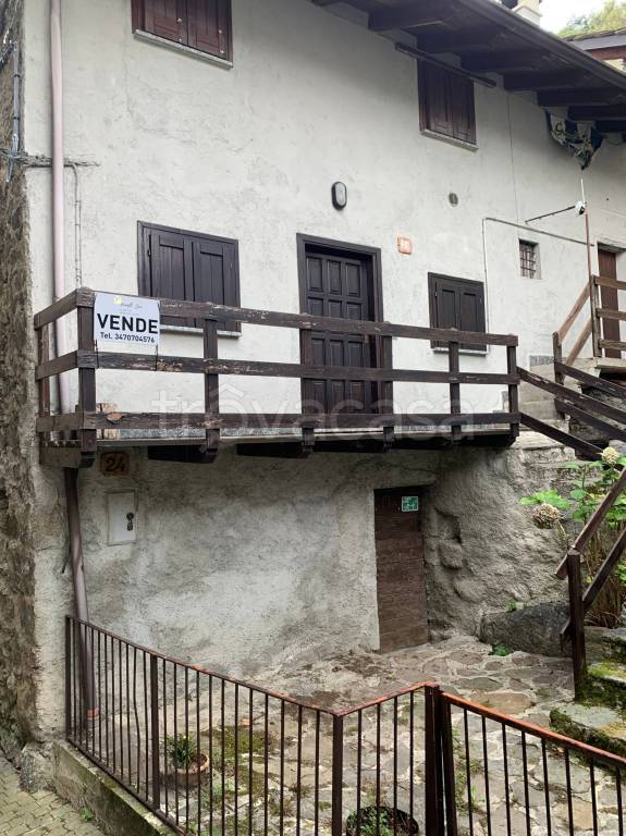 casa semindipendente in vendita a Civo