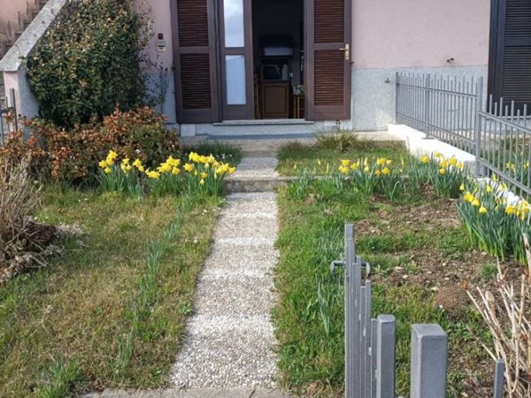 appartamento in vendita a Civo in zona Roncaglia