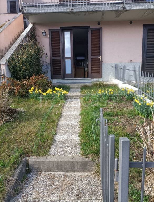 appartamento in vendita a Civo in zona Roncaglia