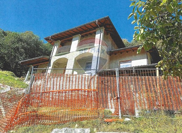 casa indipendente in vendita a Civo in zona Cevo