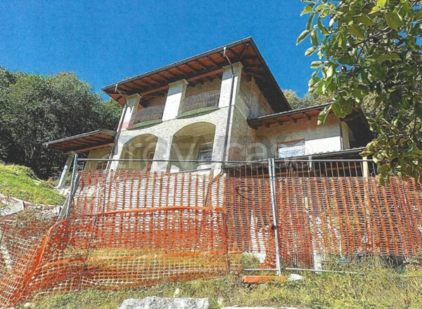 casa indipendente in vendita a Civo in zona Cevo