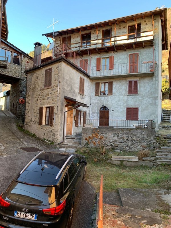 appartamento in vendita a Civo in zona Caspano