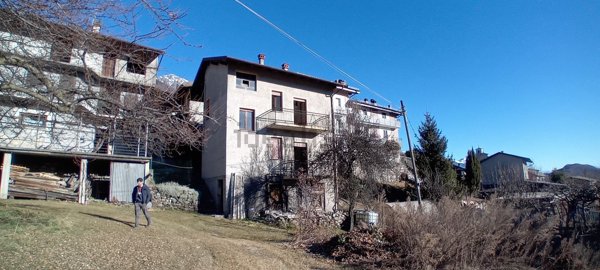 casa indipendente in vendita a Civo