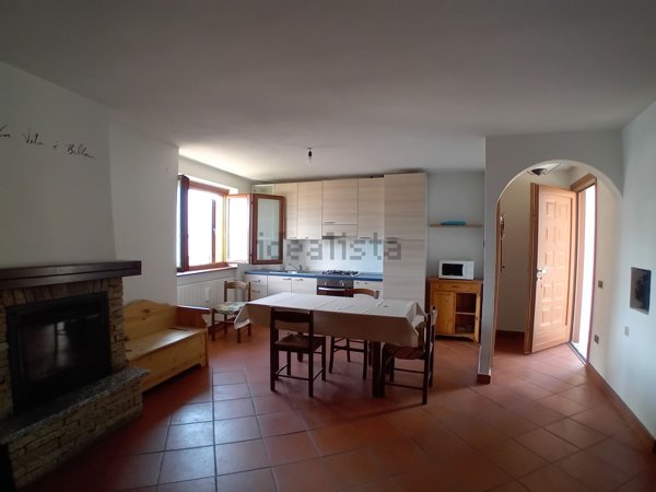 casa indipendente in vendita a Civo